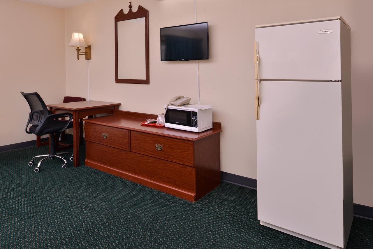 Red Carpet Inn Worthington エクステリア 写真